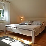 Beeck - Mit Terrasse Und Strandkorb Apartman