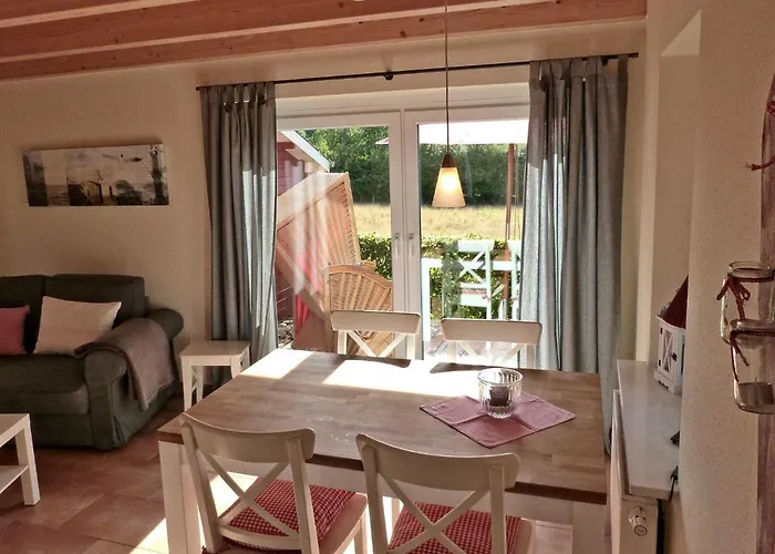 Beeck - Mit Terrasse Und Strandkorb